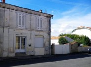 Achat vente maison de village / ville Saint Jean D Angely