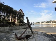 Bureau, local Saint Palais Sur Mer