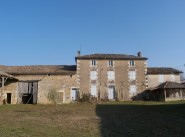 Maison Brux