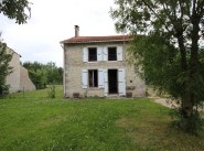 Maison Secondigne Sur Belle